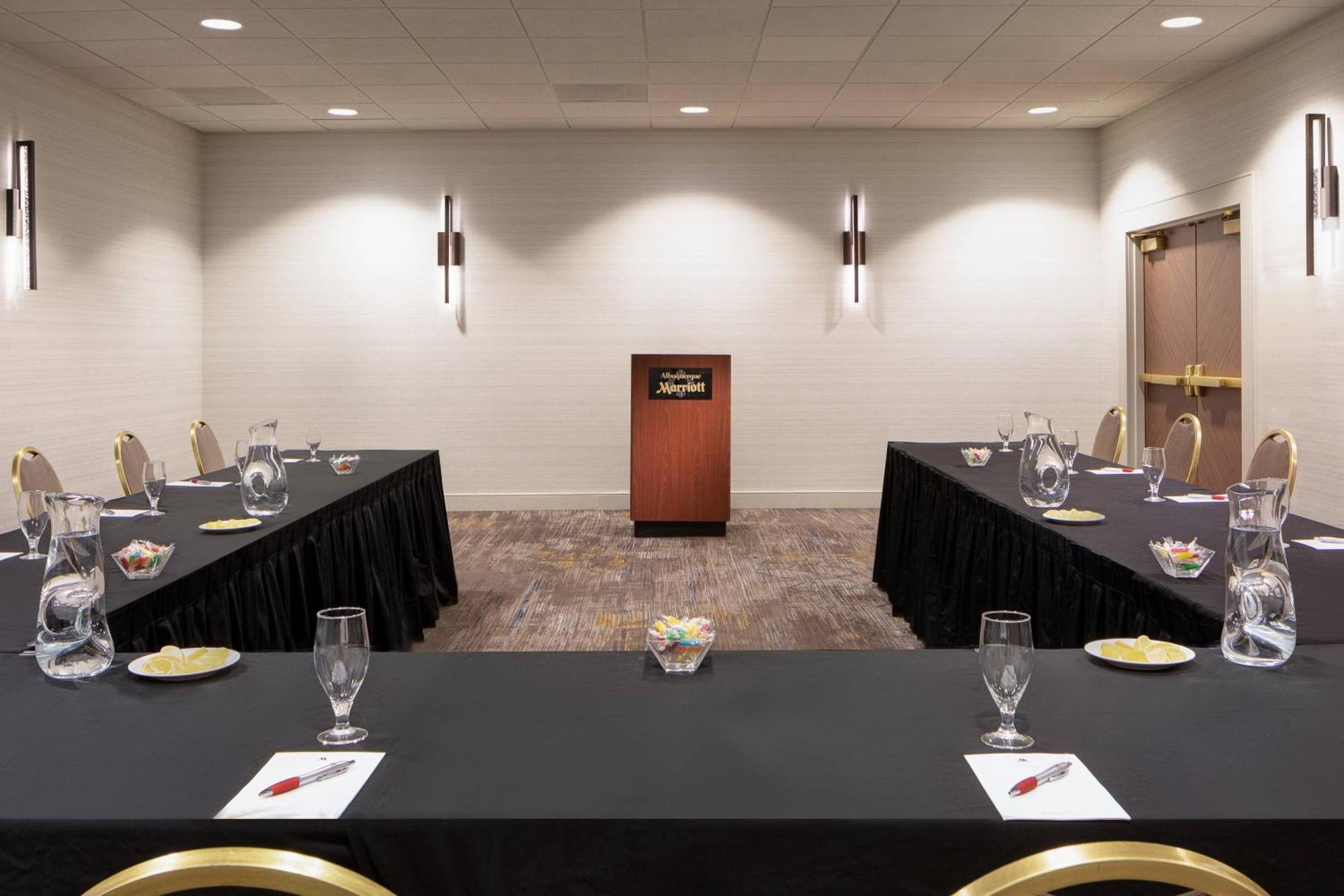 Hotel Marriott Albuquerque Extérieur photo
